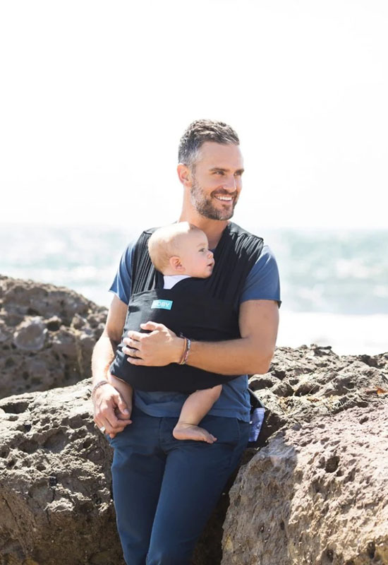 MOBY Fit Hybrid Carrier -  black