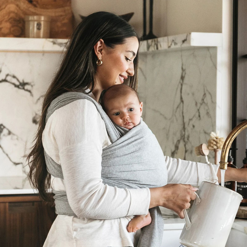 Moby Wrap Classic gray kitchen