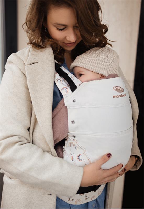 Manduca First Limited Edition Babytrage Rainbow day baby