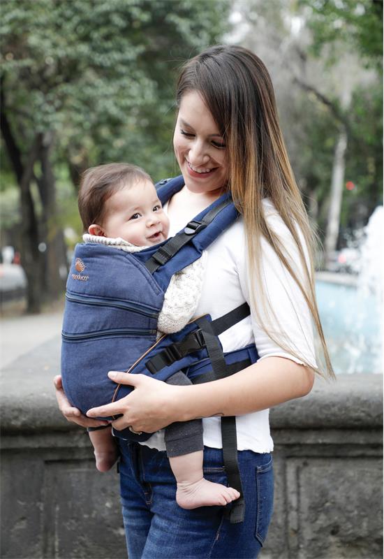 Manduca XT denimblue toffee live