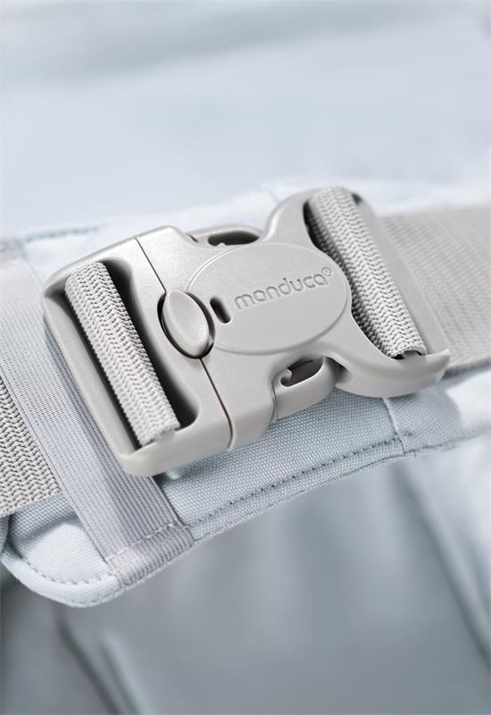 Manduca XT Monochrome Arctic buckle